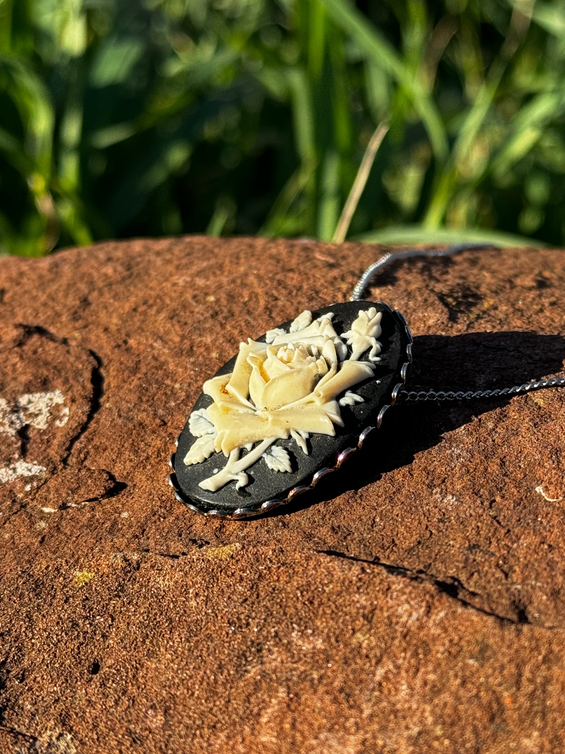 Collier "Fleur Blanche"